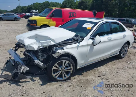 2019 Mercedes-Benz C 300 4Matic из США, поврежденный, VIN 55SWF8EB7KU310912